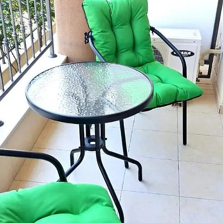 Patrick's - Sorrento Sole Mare, * Свети-Влас