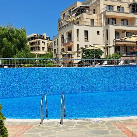 Апартаменты Patrick's - Sorrento Sole Mare, Свети-Влас