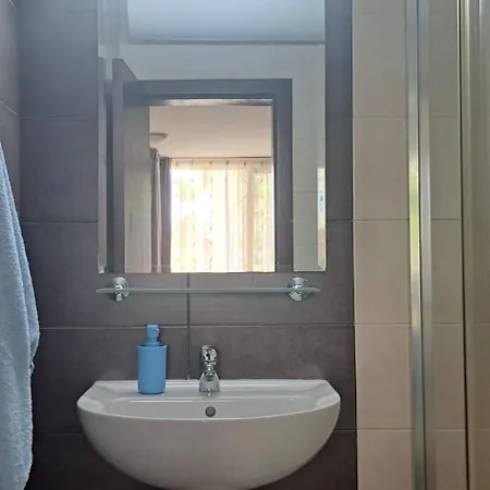 Patrick's - Sorrento Sole Mare, * Свети-Влас