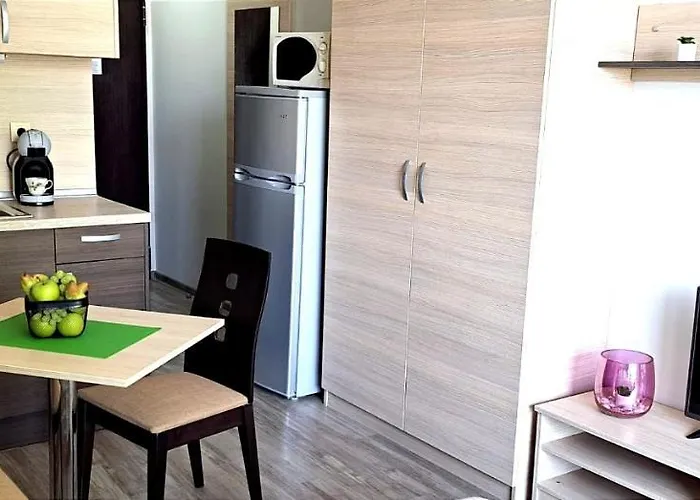 Patrick's - Sorrento Sole Mare, * 圣弗拉斯