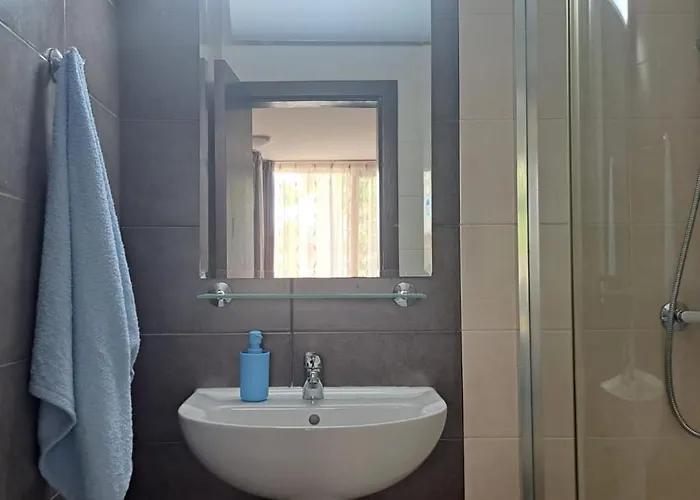 Patrick's - Sorrento Sole Mare, * 圣弗拉斯